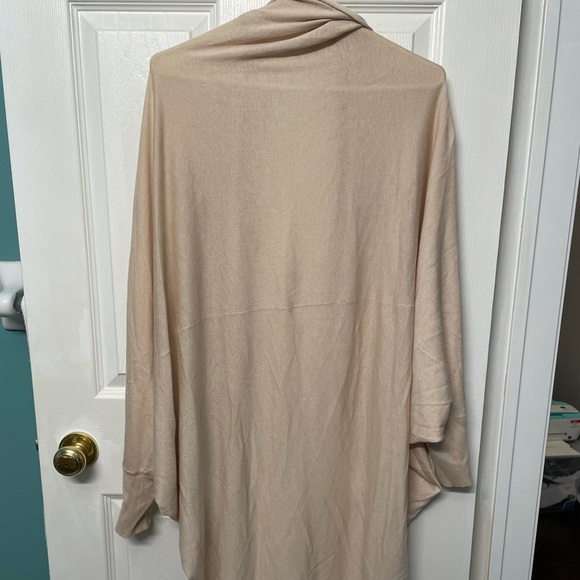 Long Cookie Sweater/Cardigan - Picture 5 of 5